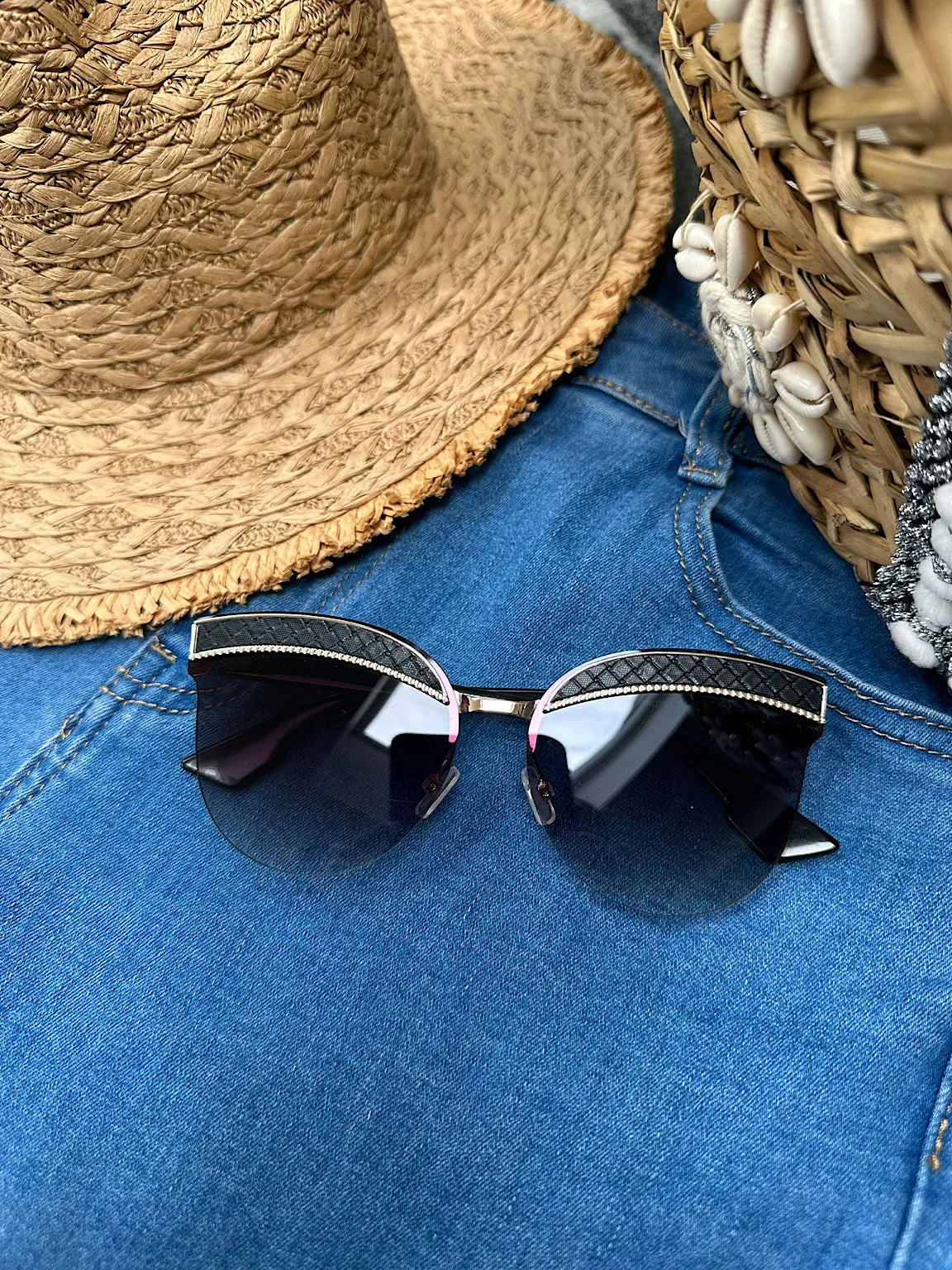 Black and Rose Patterned Sunglasses Axelle