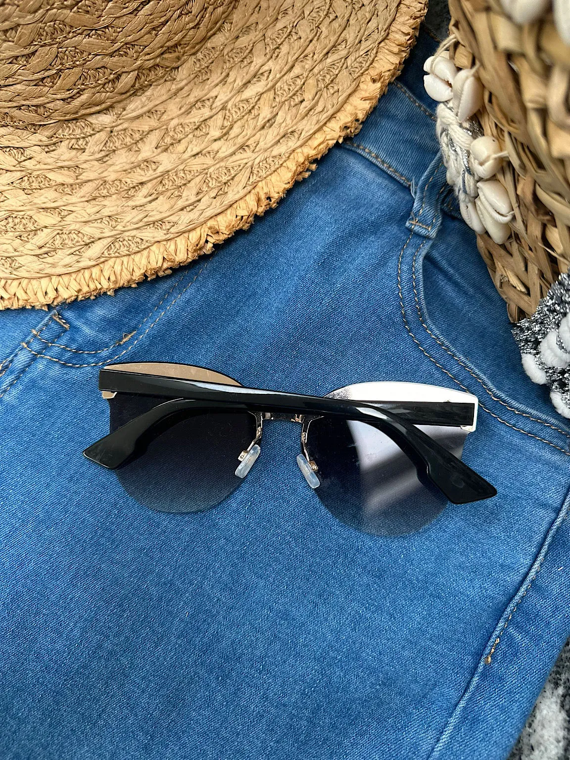 Black and Rose Patterned Sunglasses Axelle