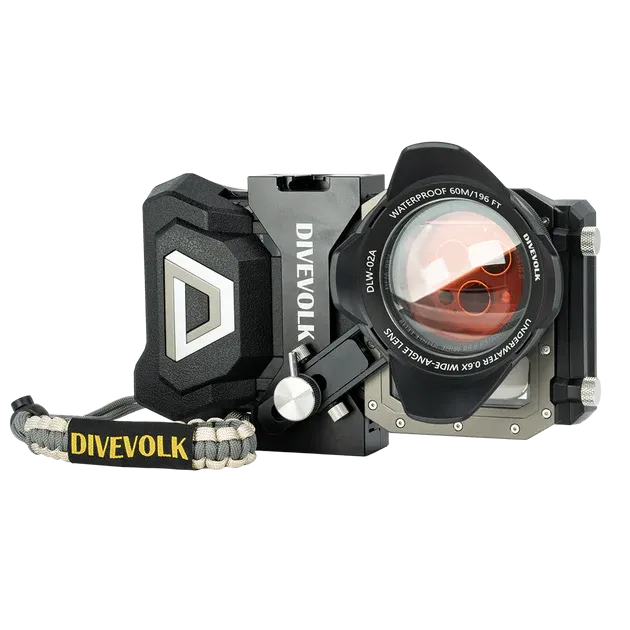 Divevolk Smart Phone Underwater Housing Package with external lens