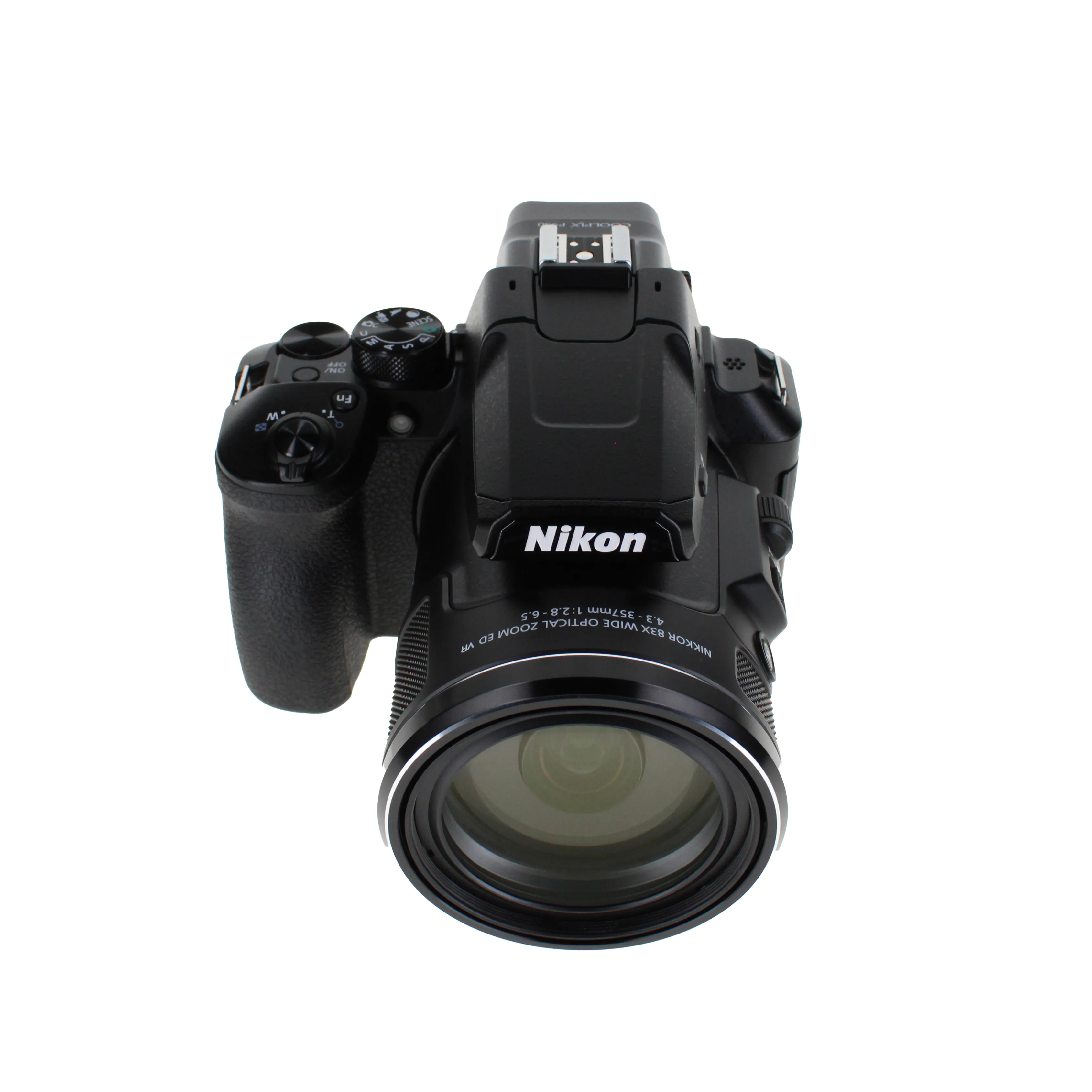 Nikon COOLPIX P950 Digital Camera 26532  - Pro Bundle